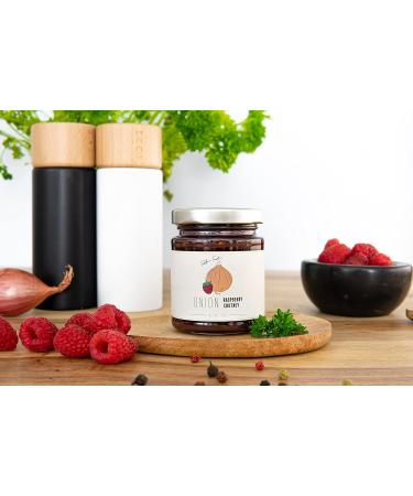 Foodoko Finest Gourmet Onion & Raspberry Chutney | Spicy-Sweet Chutney Relish (180g) - International Shipping Available - Buy Online on GoSupps.com