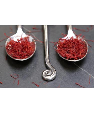 Organic Saffron Royal Premium Threads - 100% Pure Class I Saffron - DE- KO-006 (10g) | International Shipping Available - Buy Online on GoSupps.com