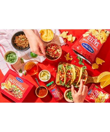 Saint Mary Santa Maria Chunky Salsa Sauce medium voor Mexican Kitchen 230 g - Buy Online on GoSupps.com