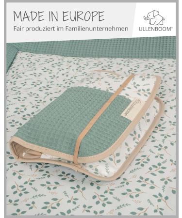 ULLENBOOM Floral Green Diaper Pocket - Travel-Friendly Diaper Bag for Up to 3 Diapers & Accessories Made in EU - Lightweight Wrap Organizer 18 x 27 cm - Buy Online on GoSupps.com