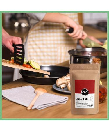 AAPACK UG Spicy Welt Jalape o Red Flakes 250g Jalape o Flakes for Pizza Tacos & Salads Mild & Pleasant Spicy Fruity & Crispy 100 Natural Without Additives - Buy Online on GoSupps.com