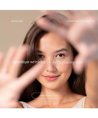 MY SKINCARE Booster Serum - 100% GREEN - Hyaluronic Acid and Vitamin C. Brightening Anti-dark spots Regenerating. 30 ml Made in Italy by HEMP PHYTOMEDICAL - Buy Online on GoSupps.com