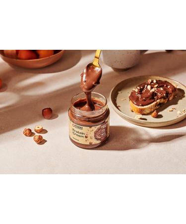 Maxinutrition Protein Cream Hazelnut-Nougat 200g - High Protein Chocolate Spread with 21% Protein & 24% Hazelnut - Low Sugar Nut Spread (7.7g) - Buy Online on GoSupps.com