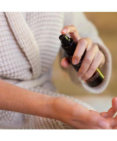 A LA MAISON Amber Collection White Tea & Rose Duo: Shower Oil - 3.3 oz Moisturizing & Fast-Absorbing Body Oil 8.1 oz Hydrating Body Wash Alternative - Buy Online on GoSupps.com