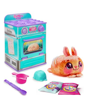 Cookeez Makery Oven Mix & Make a plush best friend! Place your Dough In The Oven And Be Amazed When A Warm Scented Interactive Plush Friend Comes Out! Which Surprise Bake Will You Make Baked Treatz