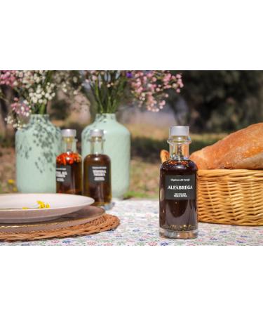 CANIGOOIL SL Extra virgin olive oil with basil canig length 250 ml natural fresh and aromatic ideal for salads pasta and mozzarella - Buy Online on GoSupps.com