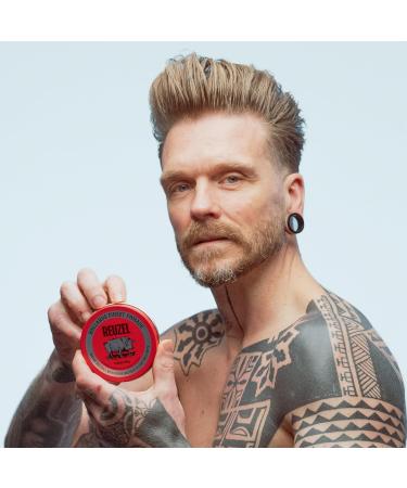 Reuzel Pommade rouge tenue moyenne et haute brillance pour hommes pommade hydrosoluble pour un look flexible et brillant 3 38oz/95g - Buy Online on GoSupps.com