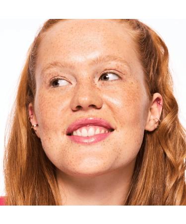 Essence Cosmetics Wonder Full Primer 5 in 1 Moisturizing Mattifying Protective Matte 30 ml - Buy Online on GoSupps.com