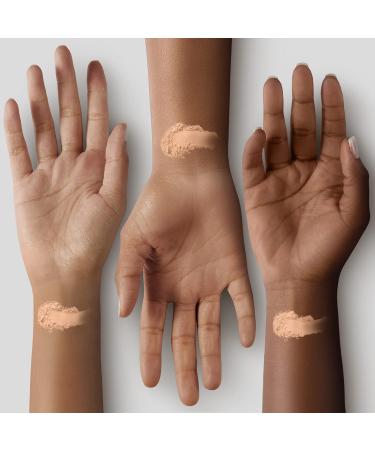 COVERGIRL Clean Oil Control Pressed Powder Warm Beige 545 - Lightweight Matte Finish | International Shipping Available - Buy Online on GoSupps.com