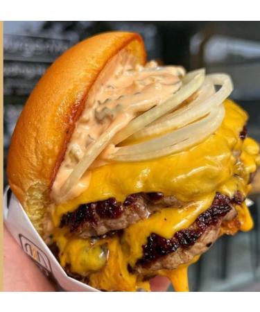 Heinz Burger Sauce 870 ml Burger sauce .Ideal for BBQs and much more. - Buy Online on GoSupps.com