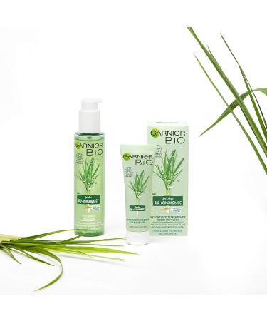  Garnier Garnier Cleansing Gel cleanses refreshes the skin moisturizing for normal to combination skin Garnier Bio Organic Lemongrass 1 pack (1 x 150 ml) - Buy Online on GoSupps.com