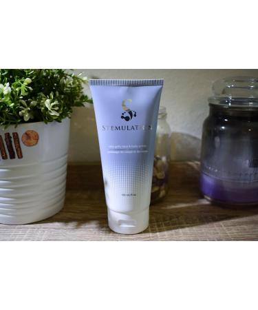 Nitty-Gritty Face & Body Polish | Reduces Pore Size & Increases Skin Luminosity | 6 oz. (180 mL) - Shop Internationally - Buy Online on GoSupps.com