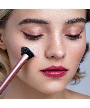 Real Techniques Sheer Radiance Fan Makeup Brush - Cruelty Free Highlighter Tool with Face Glow Benefits | Aluminum Ferrules, Pink - 1 Count - Buy Online on GoSupps.com