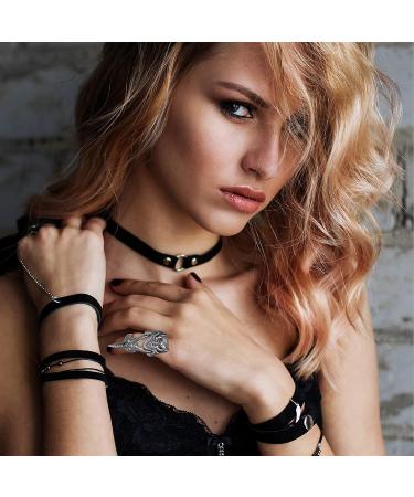 Lurrose 3pcs Punk Skeleton Hand Rings - Halloween Full Finger Nail Props for Cosplay & Party - Buy Online on GoSupps.com