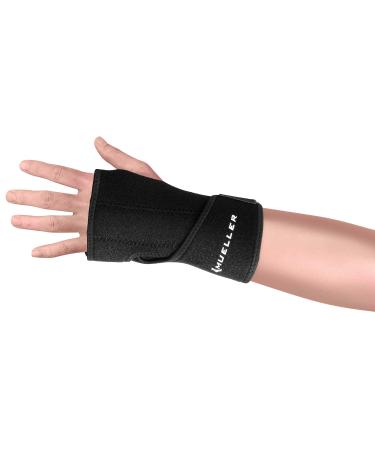 MUELLER Sports Medicine Reversible Wrist Brace with Splint for Men and Women Black One Size