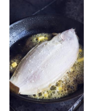 Saltverk Flaky Sea Salt - Handcrafted Gourmet Salt Flakes from Iceland (3.17 oz) - Buy Online on GoSupps.com