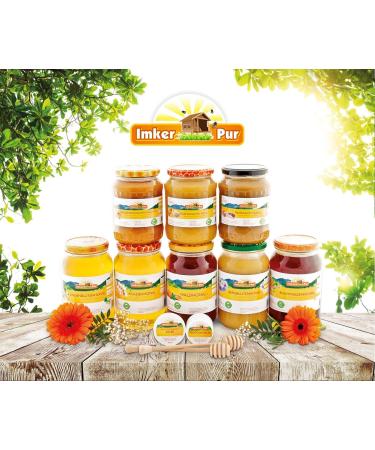 The ImkerPur honeycomb with acacia honey 2.2 kg in a traditional wooden frame enhances any buffet not only in restaurants or hotels - Buy Online on GoSupps.com