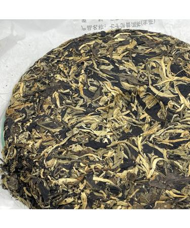 Pu-erh tea 2009 moonlight white 357g Raw - Buy Online on GoSupps.com