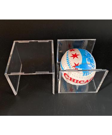 Chicago Las Vegas New York City Souvenir Baseballs in Acrylic Display Case - Baseball Gifts with Chicago Flag Design - Buy Online on GoSupps.com