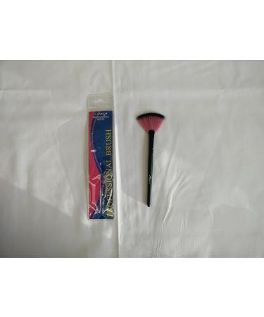 Cameo Professional Fan Brush - Enhance Your Makeup with Precision | International Shipping Available - Buy Online on GoSupps.com