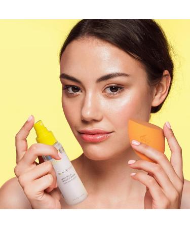 Real Techniques Sponge & Makeup Setting Spray - Moisturizing with Vitamin C & Electrolytes | International Shipping Available - Buy Online on GoSupps.com