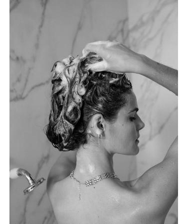 MONCHO MORENO | Gorgeus Hair - Intelligent Shampoo | Moisturizing and Nourishing Treatment (250 ml) - Buy Online on GoSupps.com