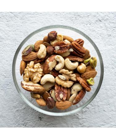 Yupik Raw Mix Nuts 1kg 6 Count 6 kg - Buy Online on GoSupps.com