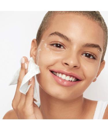 Olay Daily Facials Cleaning Towels for Oily & Combination Skin - 5-in-1 Makeup Removal & Facial Cleaning Solution - Buy Online on GoSupps.com