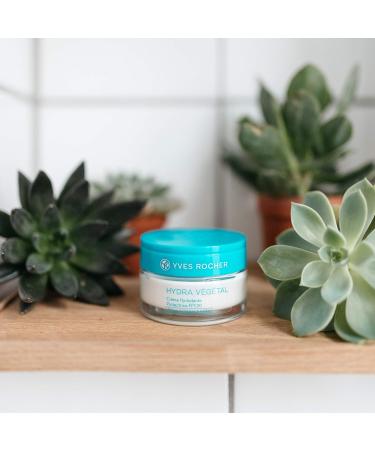  Yves Rocher Yves Rocher Hydra V G TAL Protective Moisturizing Cream 50 ml | Moisturizing Day Cream with SPF 20 - Buy Online on GoSupps.com