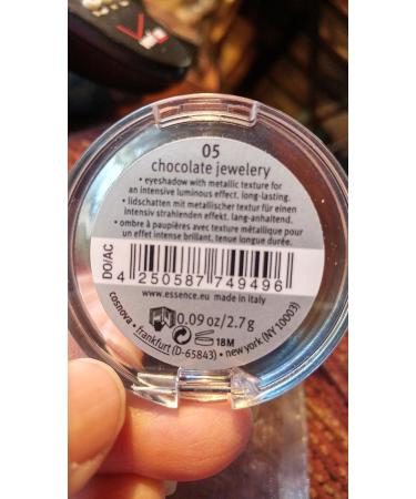 Buy Essence Eye Shadow Metal Glam 05 - International Shipping Available | Shop Now - Buy Online on GoSupps.com