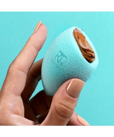 Real Techniques Airblend Beauty Makeup Sponge - Blue Matte Blender for Foundation & Cream Products - Medium to Full Coverage, Blends & Mattifies - 1 Count - Buy Online on GoSupps.com