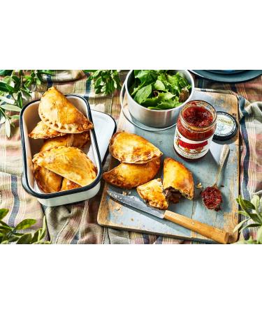 Tracklements Tomato & Chilli Chutney 290g - Ideal Condiment for Toast, Grilled Cheese, or Chicken Parmigiana - Vegetarian, Vegan & Gluten-Free - Buy Online on GoSupps.com