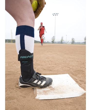 Aircast AirSport Ankle Support Brace - Right Foot Medium - Pack of 1 - Buy Online on GoSupps.com