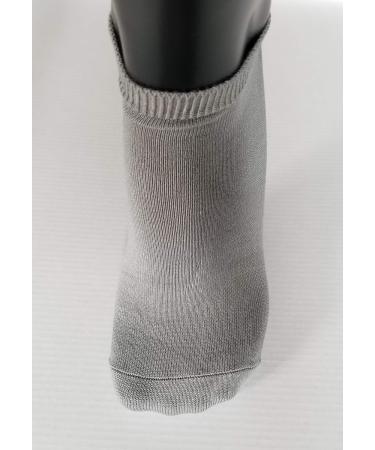 SHAII Gray No Show Low Cut Non-Binding Socks for Women - Small-Medium - Buy Online on GoSupps.com