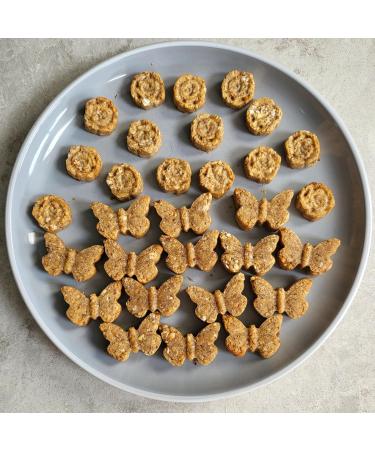 Lola's Lip Smacking Dog Treats Banana & Peanut Butter Roses & Butterflies Vegan 100g - Buy Online on GoSupps.com