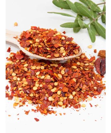 Buy Organic Dried Chili Flakes - Mildly Ground - 100g - Direct & Friendly Shipping Worldwide - Buy Online on GoSupps.com