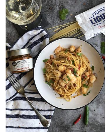  Casalinga Casalinga Vegan Chili Pesto 160g - Buy Online on GoSupps.com