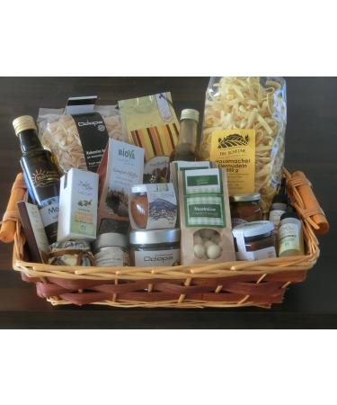 Gourmet Luxury Gift Basket - International Delicacies from Germany Italy Greece Hawaii Cambodia & Uganda - Buy Online on GoSupps.com