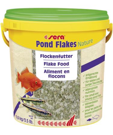 Sera 07090 Pond flakes Nature 10 l - The long floating flake feed for smaller pond fish pond feed orGoldfish feed 10 l (1 Pack)