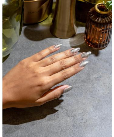 Gelish MINI Am I Making You Soak-Off Gel Polish Sparkly Gel Nail Polish Sparkly Nail Colors 9ml - Buy Online on GoSupps.com
