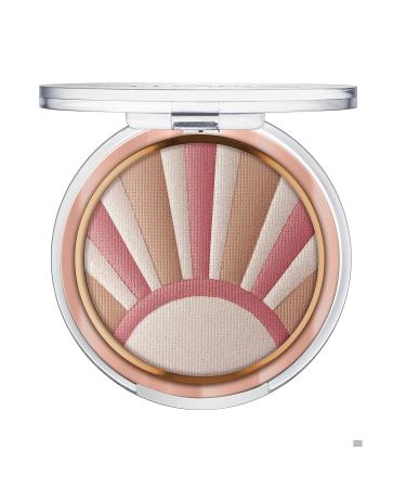 essence Kissed By The Light Face Illuminating Powder | 3-in-1 Highlighter, Bronzer & Blush | Vegan, Cruelty-Free & Gluten-Free | Compact Multi-Use Powder | Free From Oil, Fragrance, Parabens, Alcohol & More - Buy Online on GoSupps.com
