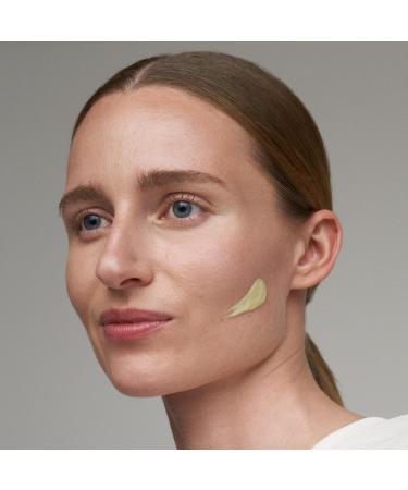 Verso Skincare Day Cream with Retinol 8 | Hydrating SPF 15 Face Cream for Youthful Skin | International Shipping Available - Buy Online on GoSupps.com