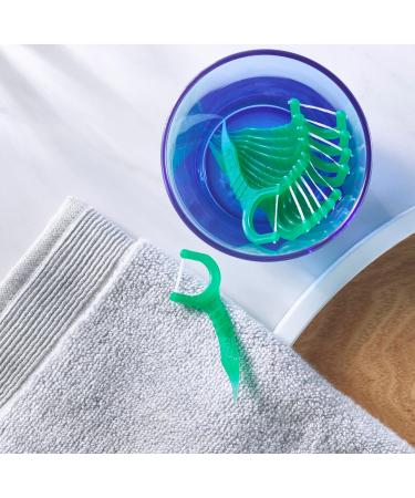 Oral-B Glide Complete with Scope Outlast Mint Flavour Floss Picks 150 Count. - Buy Online on GoSupps.com