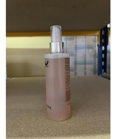 RAU Deep Cleansing 2in1 200 ml - Deep facial cleanser. Facial cleansing toner make-up remover water. This nourishing toning facial treatment also has an antibacterial anti-inflammatory soothing and astringent effect. - Buy Online on GoSupps.com