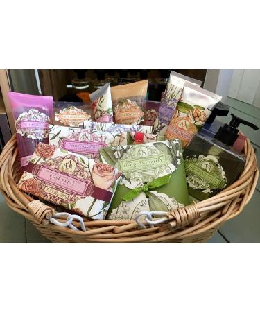 Aromas Artesanales De Antigua Mugua Hand Wash for Sensitive Skin 500 ml - Buy Online on GoSupps.com