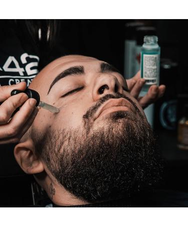  MAN42 PROFESSIONAL HAIR BEARD Man 42 Eye Contour Gel with Cannabis Extracts Retinol and Lactic Acid 30 ml - Buy Online on GoSupps.com