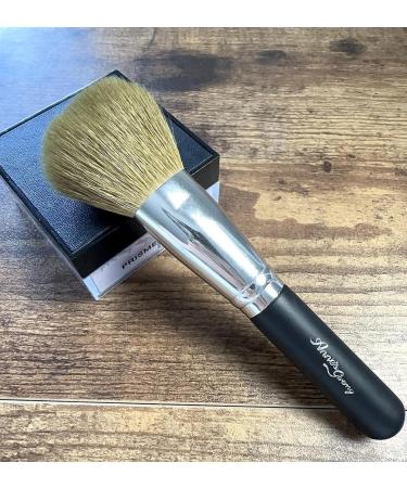 Anne's Giverny Wool Foundation Brush - Dual-Ended Contour & Blush Powder Brush for Flawless Makeup | International Shipping Available - Buy Online on GoSupps.com