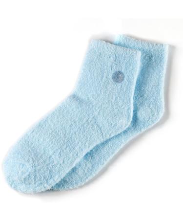 Shop Earth Therapeutics Blue Aloe Infused Foot Therapy Socks | International Shipping Available - Buy Online on GoSupps.com