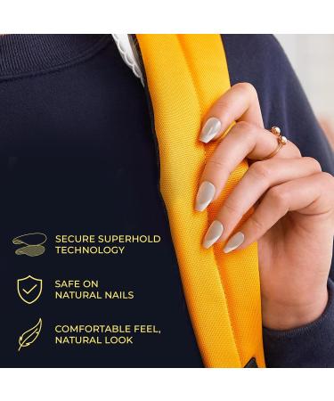 KISS imPRESS No Glue Mani Press On Nails - Astound White Short Squoval Design | 30 Nails Prep Pad & Mini File - Shop Internationally - Buy Online on GoSupps.com