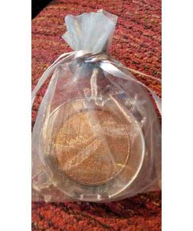 Buy Essence Eye Shadow Metal Glam 05 - International Shipping Available | Shop Now - Buy Online on GoSupps.com